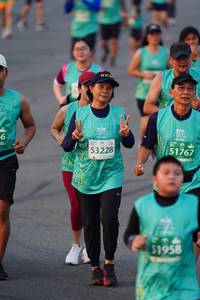 BIB: 51767, 53228, 1958
                            <button type="button" onclick="openModal(10516830)" class="btn btn-primary btn-sm float-right btn-popup" data-toggle="modal" data-target=".modal-high-quality">
                        <i class="fas fa-shopping-cart"></i> Add to Cart
                    </button>
                                            <button type="button" onclick="isThisMe(10516830, true)" class="btn btn-success btn-sm float-right btn-popup btn-isme hidden" data-toggle="tooltip" data-placement="bottom" title="นี่คือรูปของคุณใช่ไหม คลิกที่นี่เพื่อเอาเข้าอัลบั้ม">
                        <i class="fas fa-plus"></i> Add to album
                    </button>
                    <button type="button" onclick="isThisMe(10516830, false)" class="btn btn-warning btn-sm float-right btn-popup btn-isnotme hidden">
                        <i class="fas fa-ban"></i> Remove from album
                    </button>